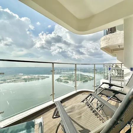 Country Garden Danga Bay Sea View Homestay By Stayrene Johor Bahru Room photo