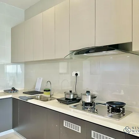 Country Garden Danga Bay Sea View Homestay By Stayrene Johor Bahru Room photo