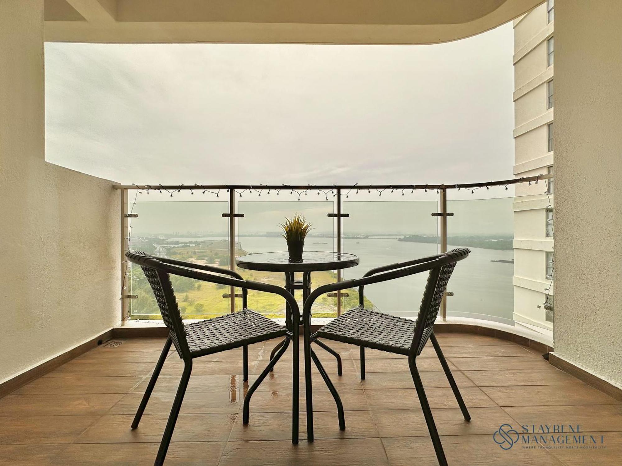 Country Garden Danga Bay Sea View By Stayrene