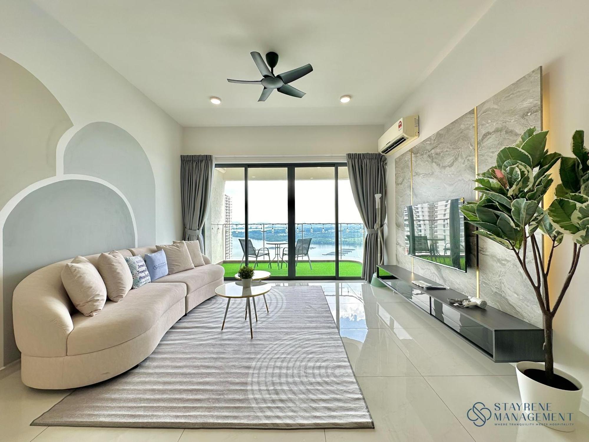 Country Garden Danga Bay Sea View By Stayrene *